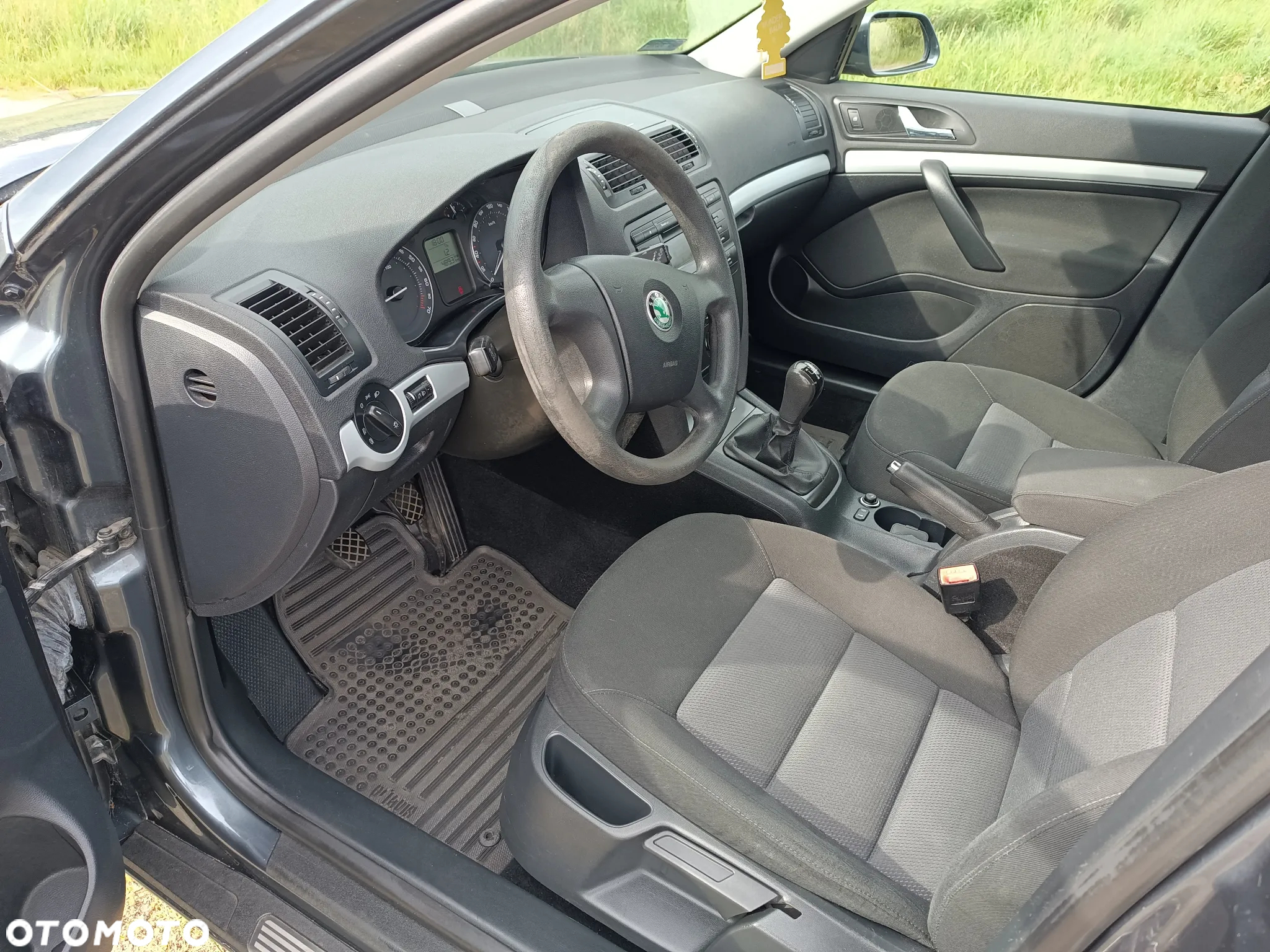 Skoda Octavia 1.6 Mint - 6