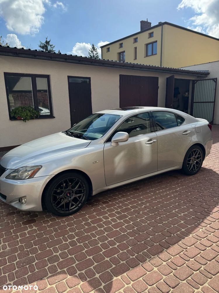 Lexus IS 250 Elegance - 1