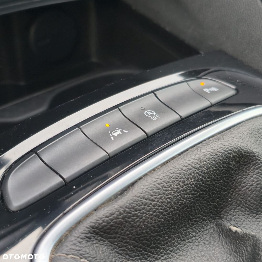 Opel Insignia 2.0 Ultimate Exclusive - 29