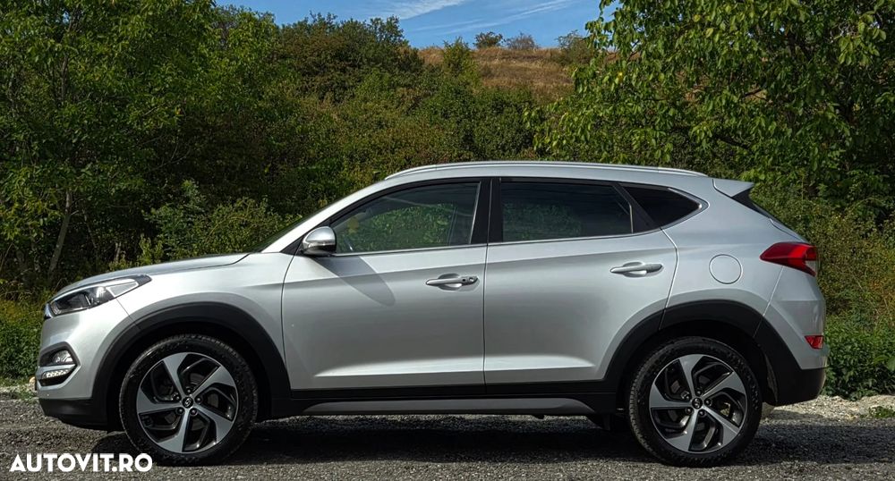 Hyundai Tucson 2.0 CRDI 4WD Automatik Style - 3