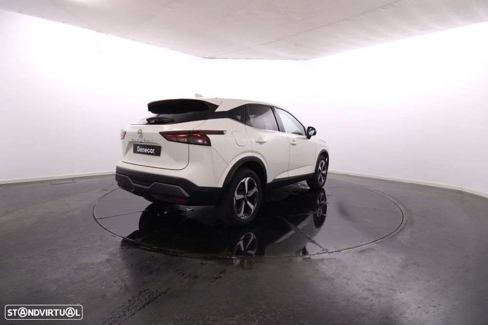 Nissan Qashqai 1.3 DIG-T N-Connecta LED Xtronic - 7