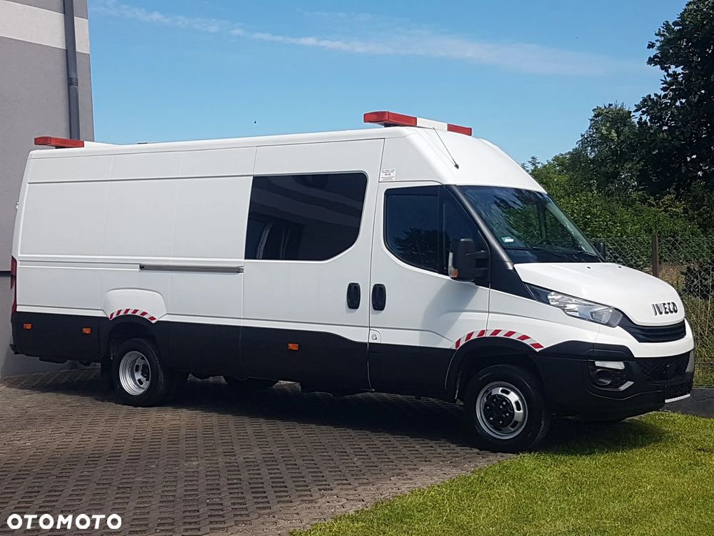 Iveco 50C15 DAILY 7-OSÓB BRYGADÓWKA BLIŹNIAKI MAXI DŁUGI WYSOKI KLIMA BLASZAK VAN FURGON HAK KRAJOWY - 1