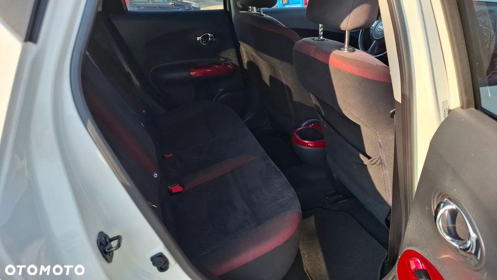 Nissan Juke 1.6 DIG-T Tekna - 11