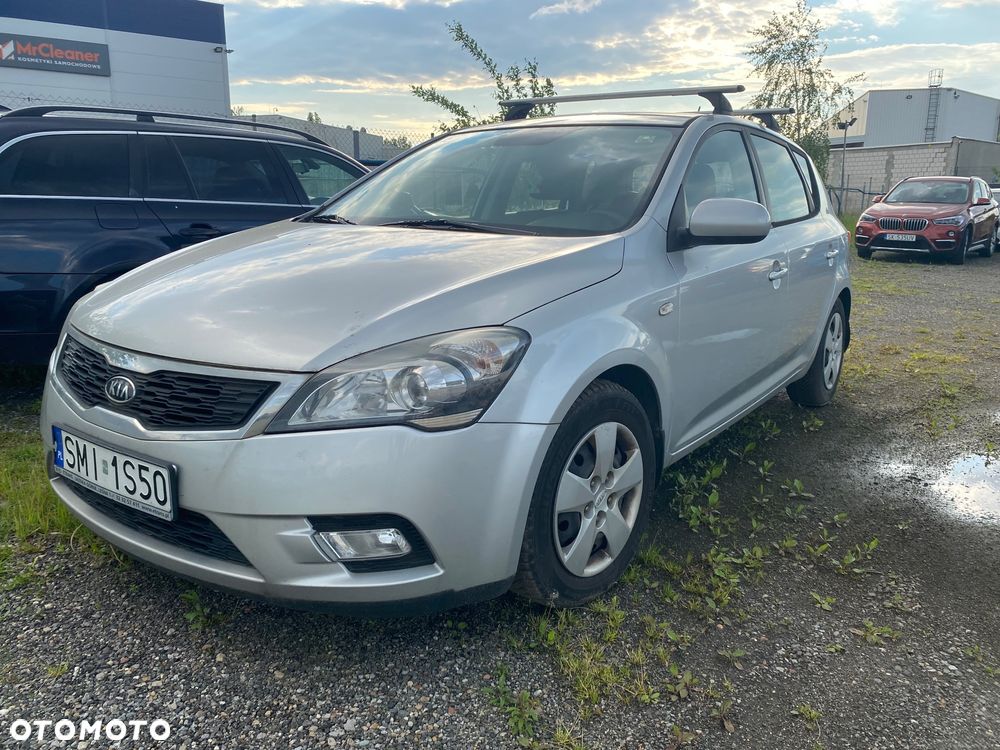 Kia Ceed 1.4 Comfort - 1