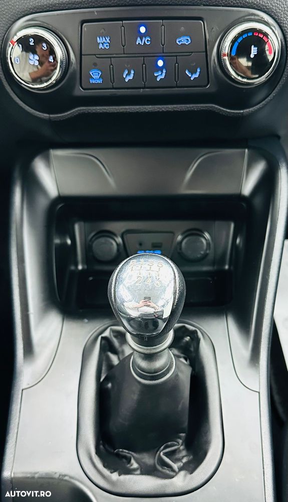 Hyundai ix35 1.7 CRDI 2WD blue Style - 23