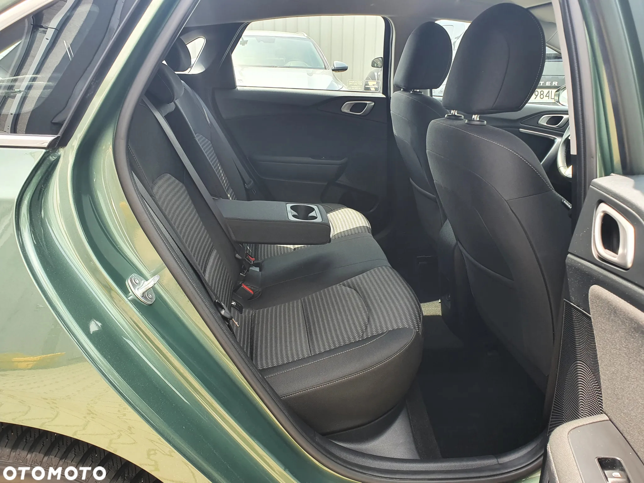 Kia Ceed 1.5 T-GDI M DCT - 23