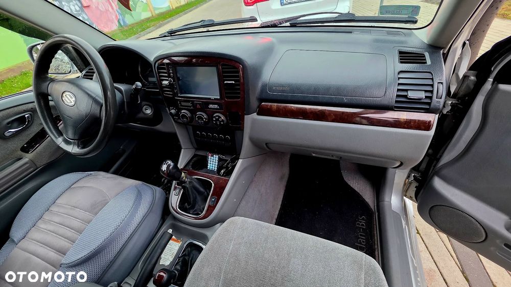 Suzuki Grand Vitara - 13