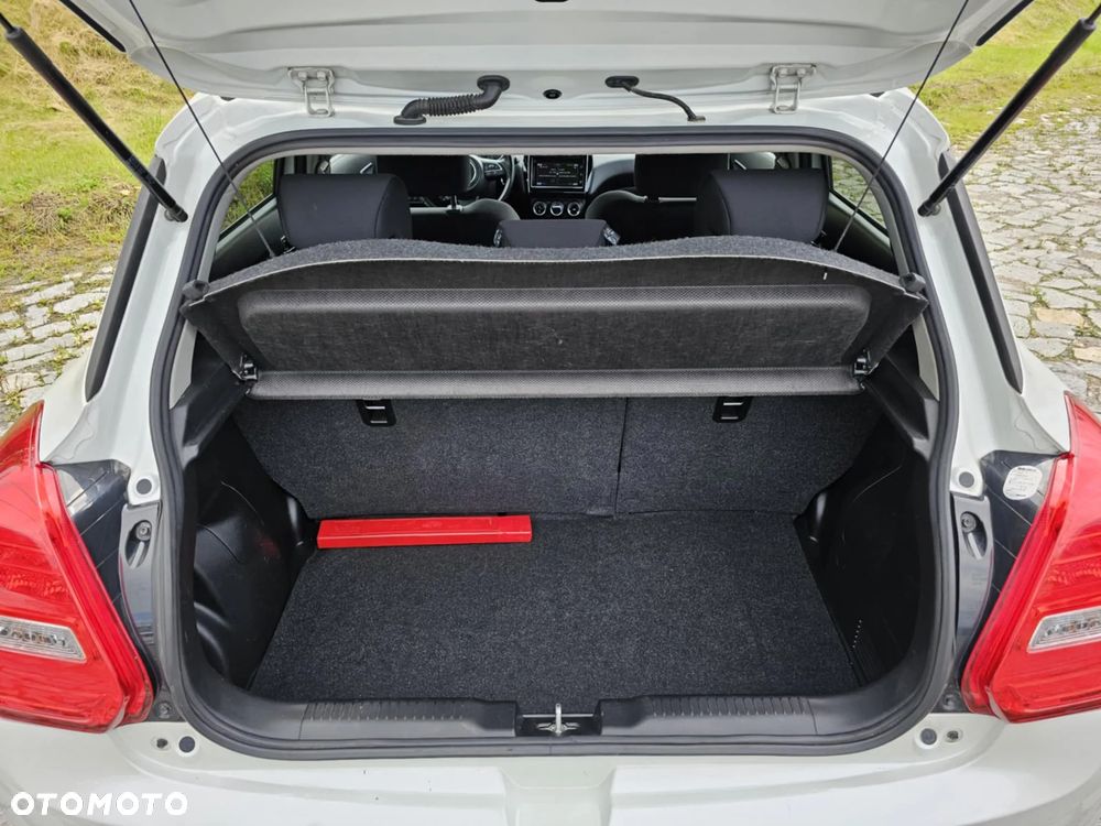Suzuki Swift 1.2 Dualjet Hybrid Allgrip Comfort - 19