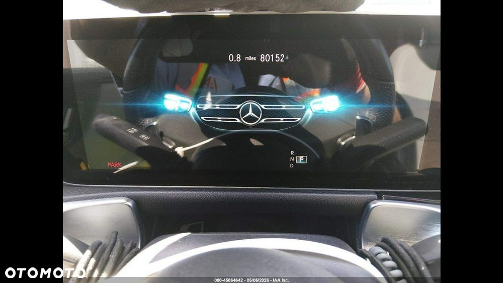 Mercedes-Benz GLB 250 4Matic 8G-DCT AMG Line - 11