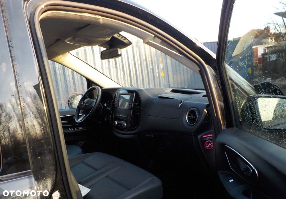 Mercedes-Benz Vito - 20