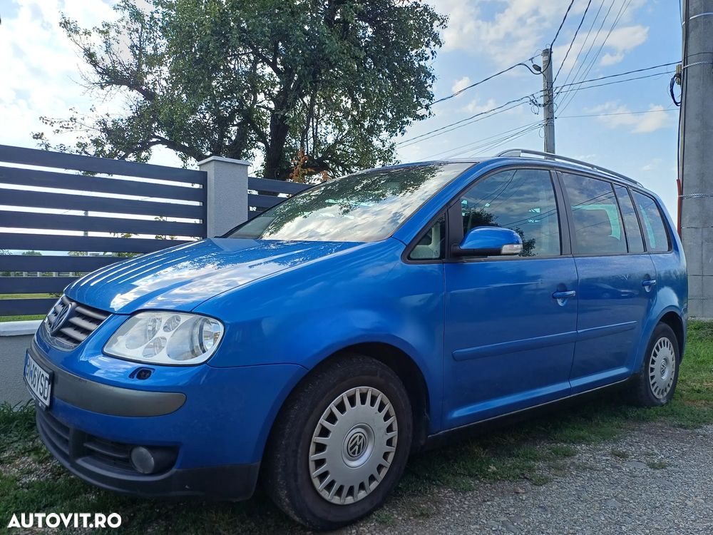 Volkswagen Touran 2.0 TDI DPF Trendline - 1