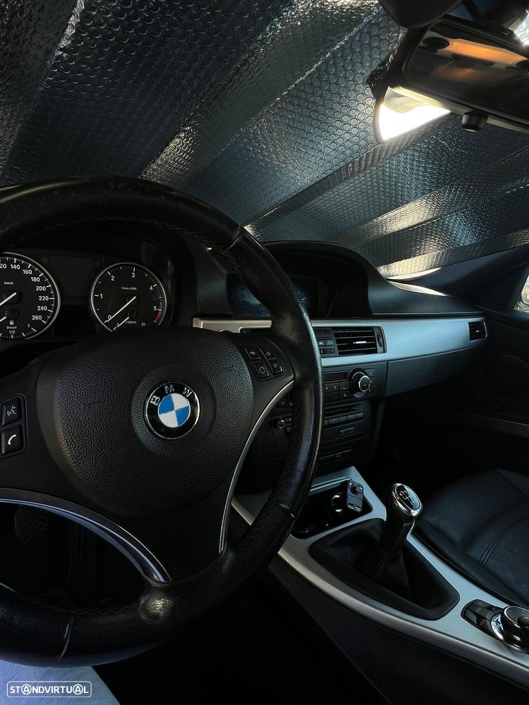 BMW 320 d Coupe - 7