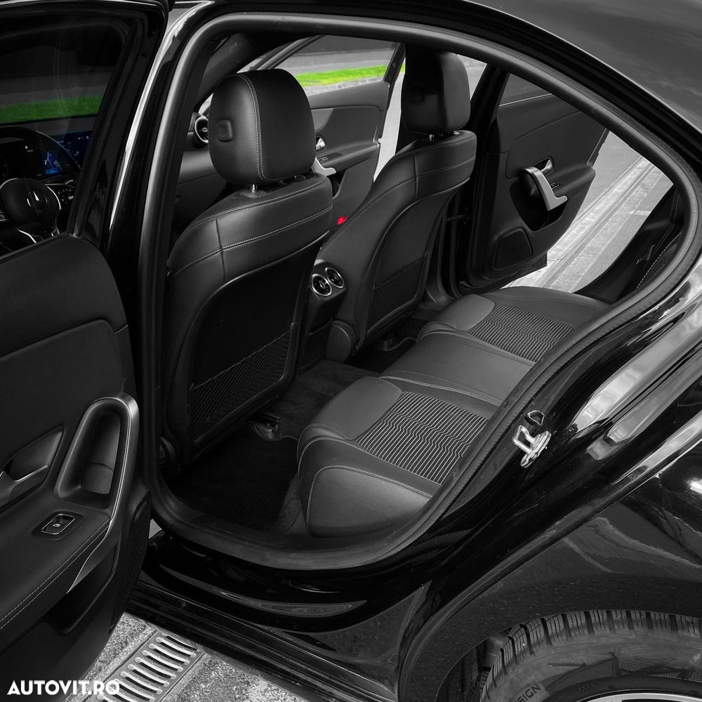 Mercedes-Benz A 180 d Sedan Aut. - 13