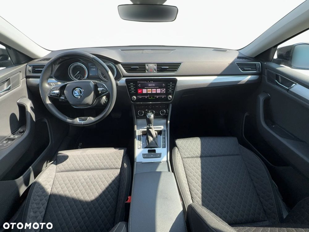Skoda Superb 2.0 TSI Ambition DSG - 13