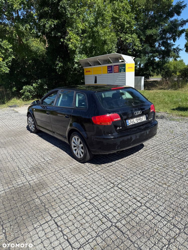 Audi A3 Sportback 2.0 TDI DPF Ambiente - 7