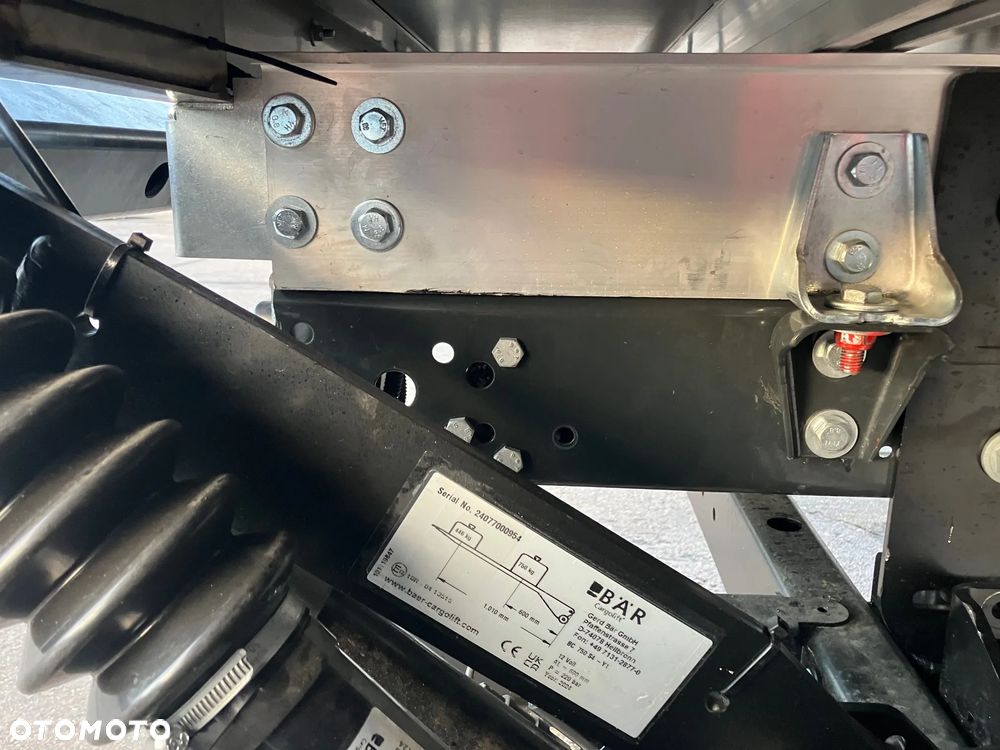 Iveco 3.0 Daily 35C18 kontener winda 750kg - 14