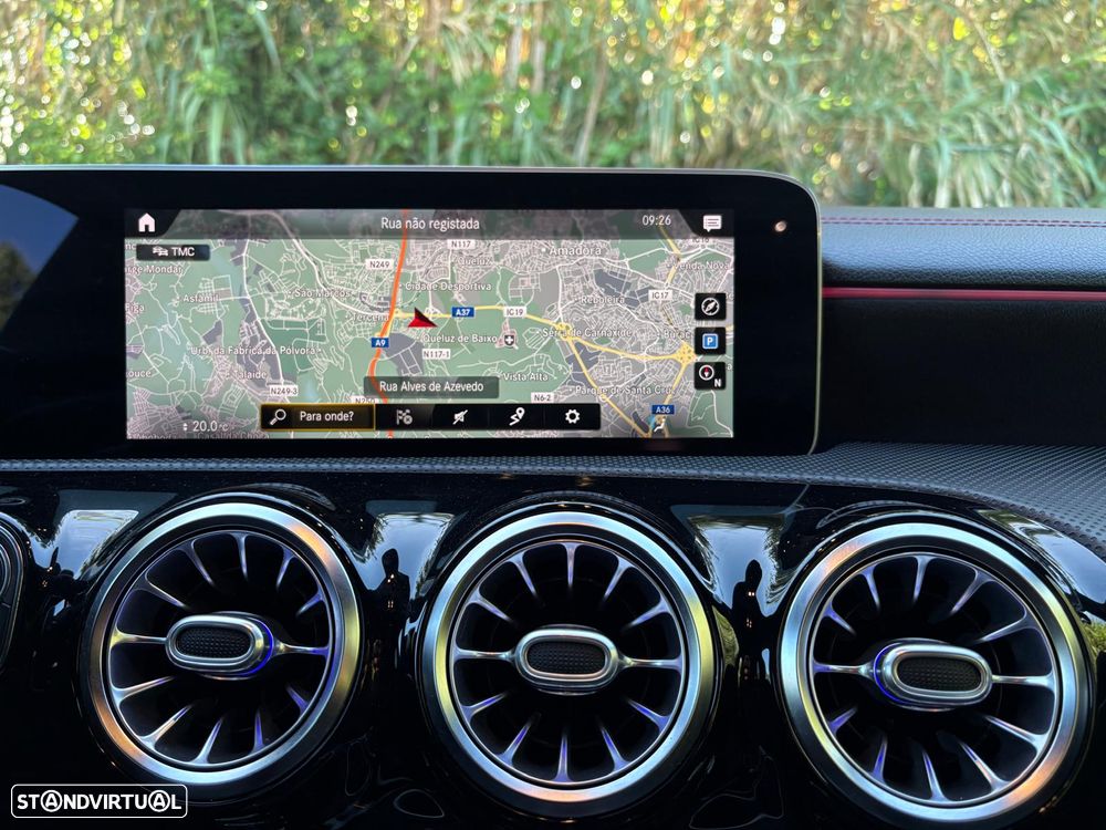 Mercedes-Benz CLA 200 d 8G-DCT AMG Line - 24