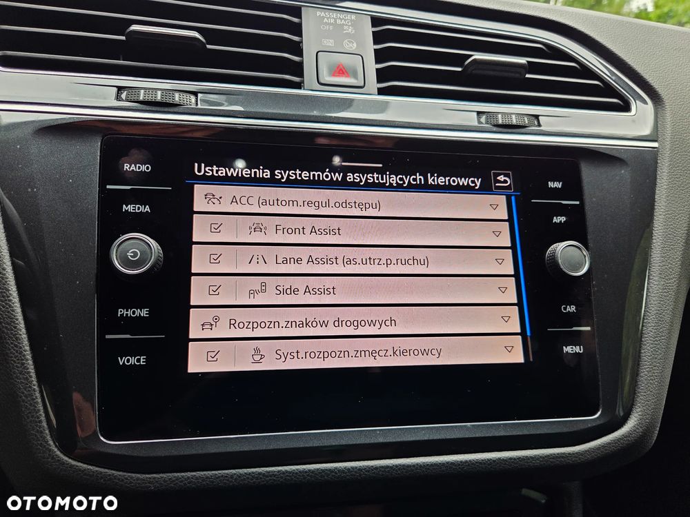 Volkswagen Tiguan 2.0 TSI 4Mot Elegance DSG - 24