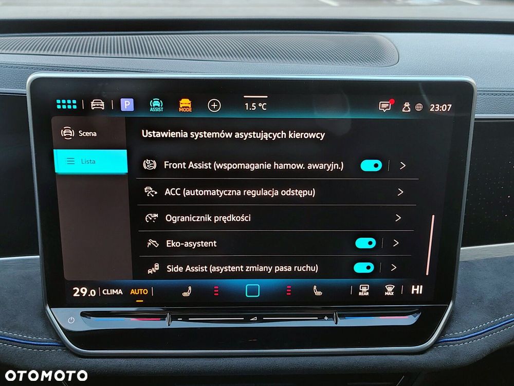 Volkswagen Passat - 22