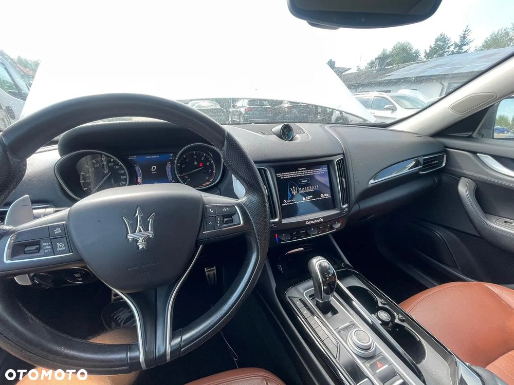 Maserati Levante Q4 - 14