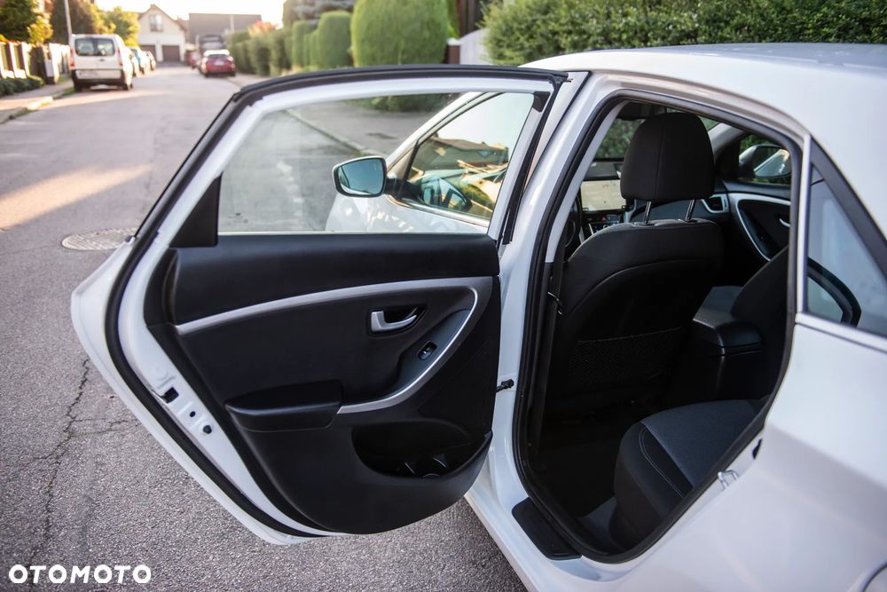Hyundai i30 1.4 Comfort - 29