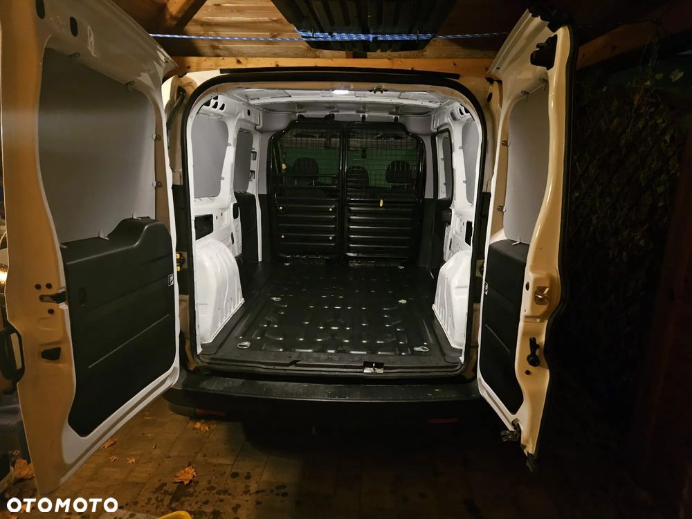 Fiat Doblo Kombi Maxi 1.6 MJ Active - 11