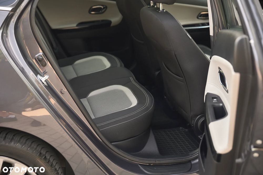 Kia Ceed 1.6 CRDi 128 Platinum Edition - 26