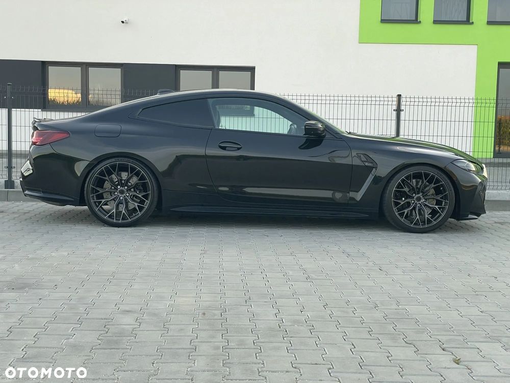 BMW M4 Coupe DKG - 32