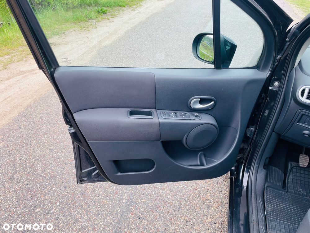 Renault Modus - 15
