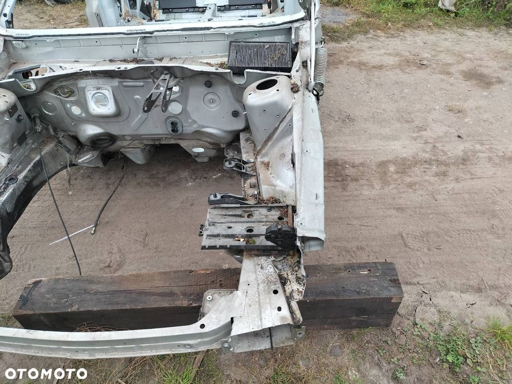 ĆWIARTKA PODŁUŻNICA LEWY PRZÓD VOLVO C70 I 426-26 - 3