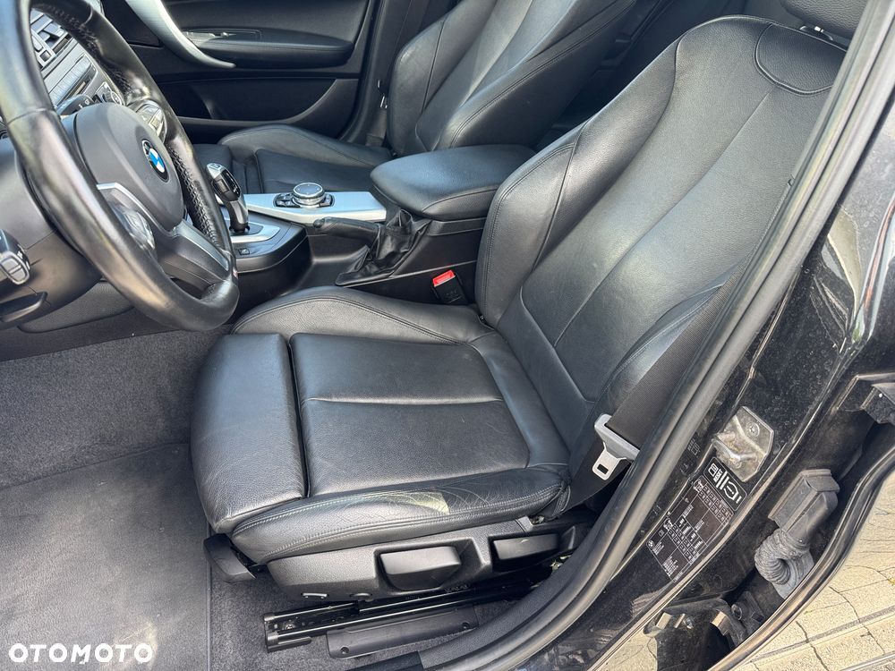 BMW Seria 1 120d Sport-Aut Sport Line - 22