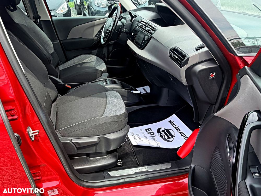 Citroën C4 Picasso PureTech 130 Stop&Start EAT6 SHINE - 16