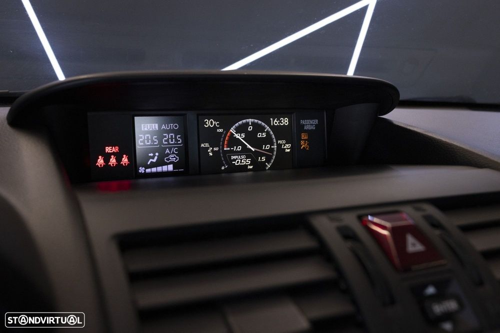 Subaru Impreza 2.5 WRX STi - 35