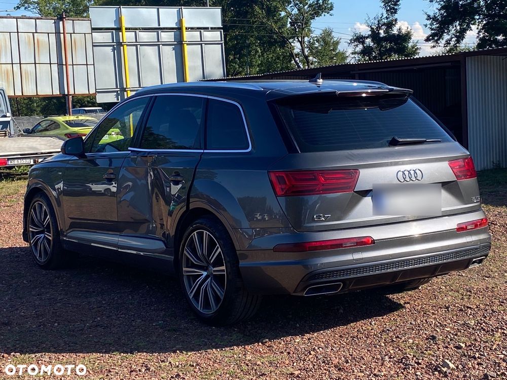 Audi Q7 50 TDI Quattro Tiptronic - 13