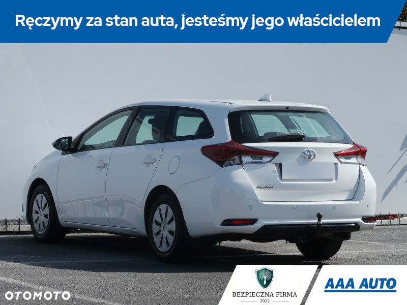 Toyota Auris - 5