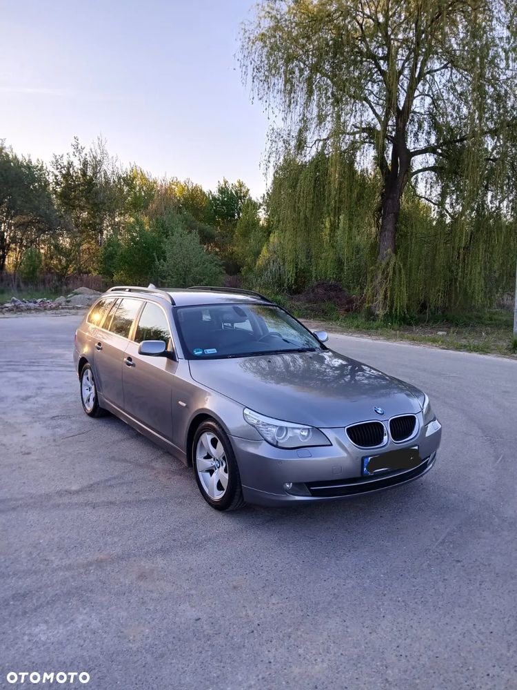 BMW Seria 5 520d - 5