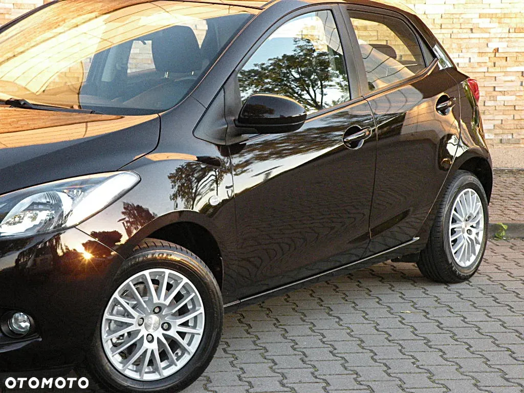 Mazda 2 1.3 Exclusive - 11