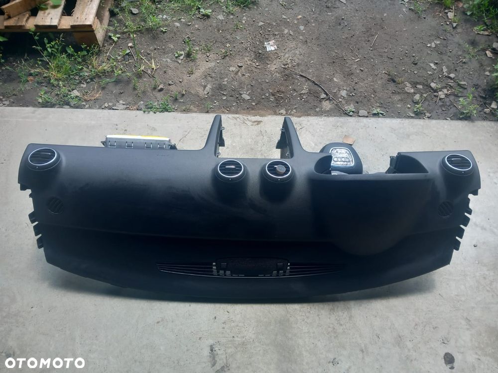KONSOLA DESKA PODUSZKA AIRBAG AUDI A3 8P - 2