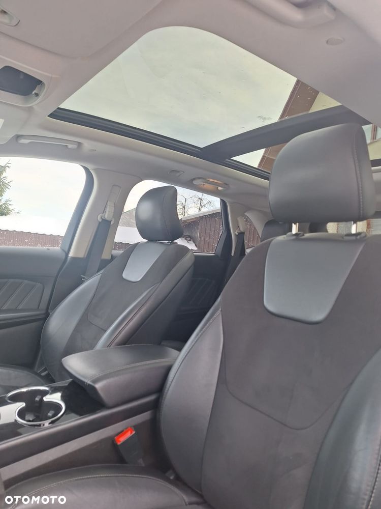 Ford Edge 2.0 TDCi Twin-Turbo 4WD ST-Line - 4