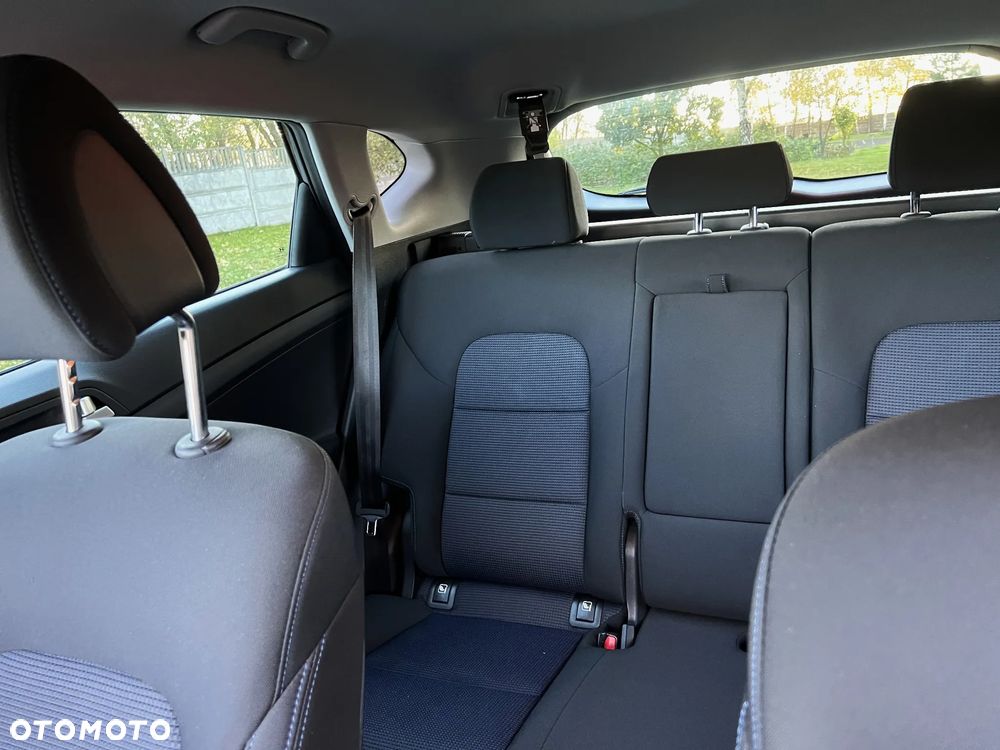 Hyundai Tucson blue 1.7 CRDi 2WD Style - 26