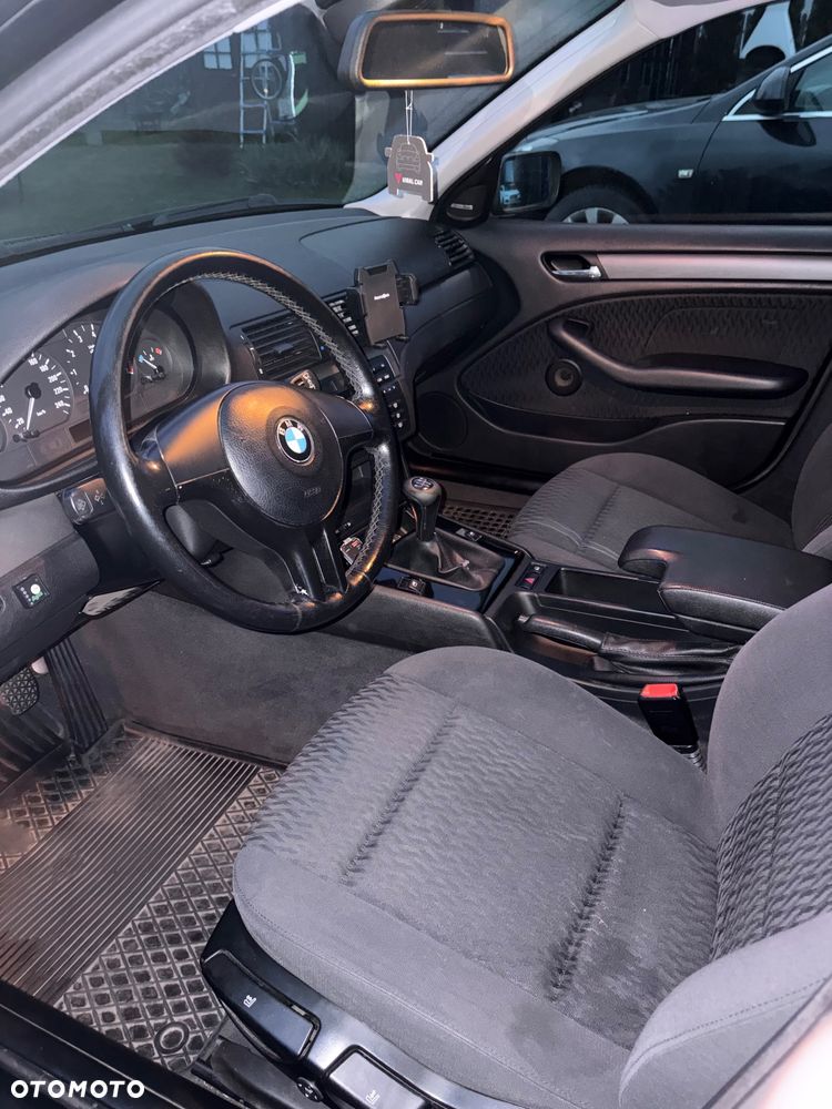 BMW Seria 3 - 12