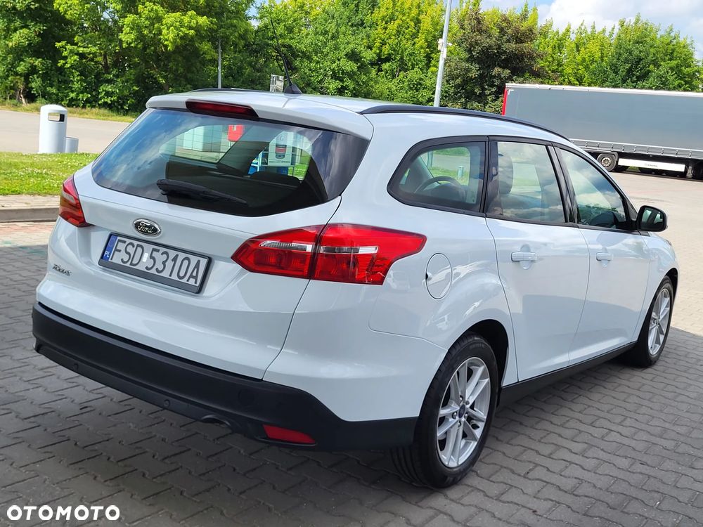 Ford Focus 1.0 EcoBoost Trend Edition Business - 8
