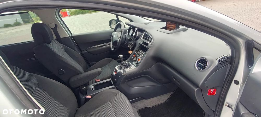 Peugeot 5008 120 VTi Active - 8