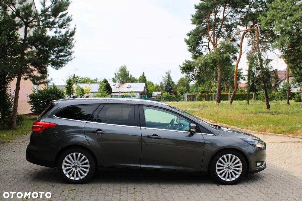 Ford Focus 1.5 TDCi Titanium - 6