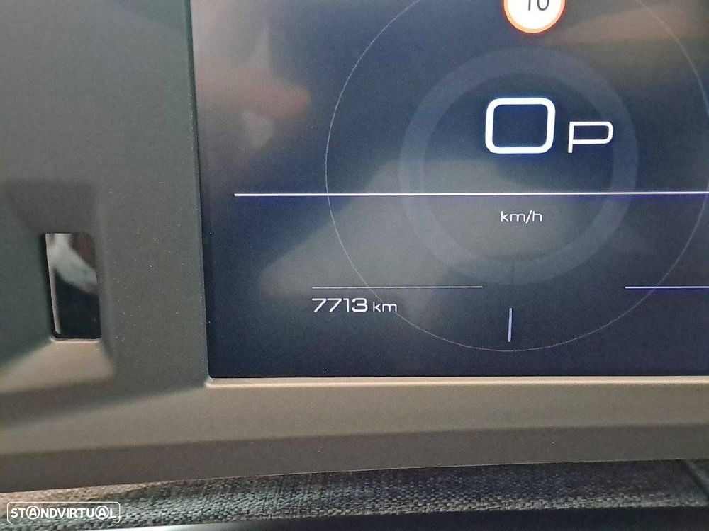 Peugeot 3008 1.2 Hybrid Allure e-DCS6 - 13