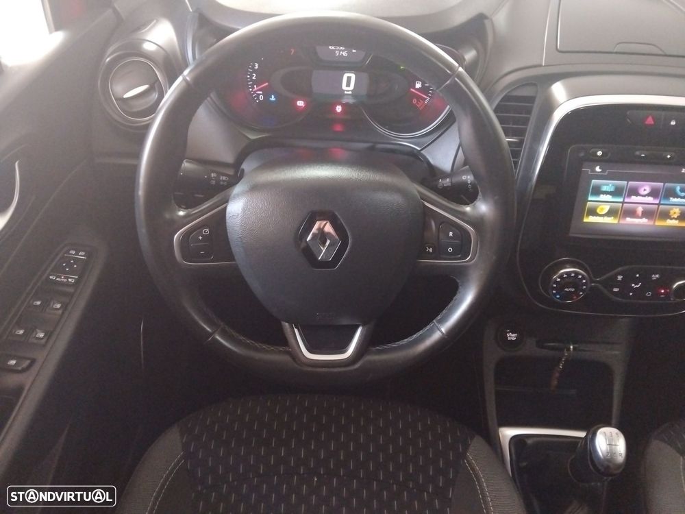 Renault Captur 0.9 TCE Exclusive - 11