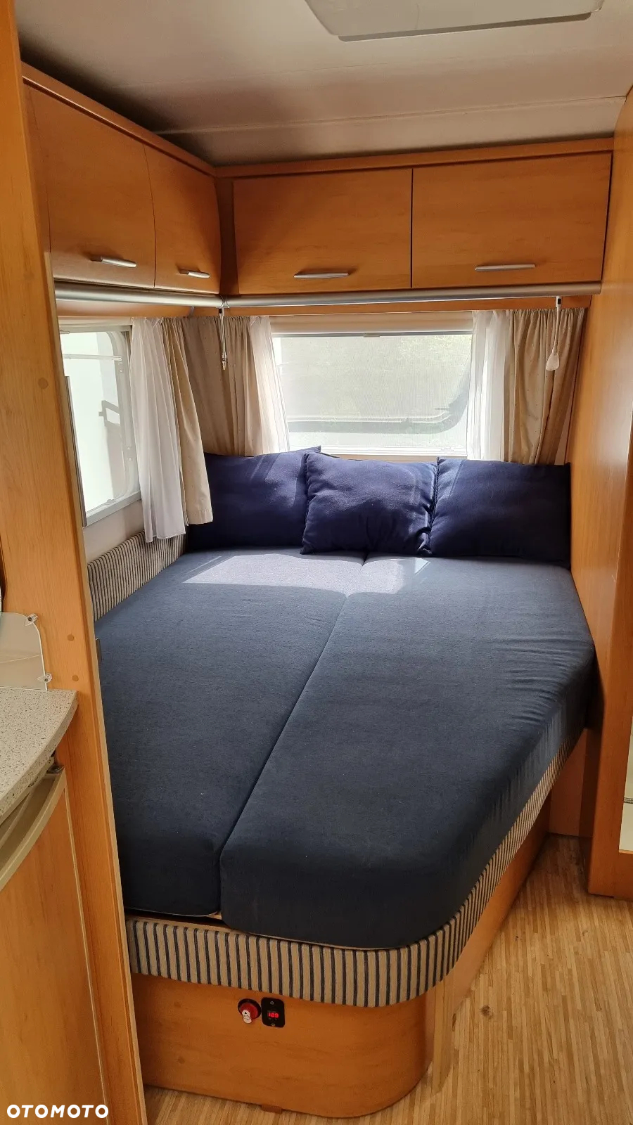 Hymer-Eriba EL465 - 8