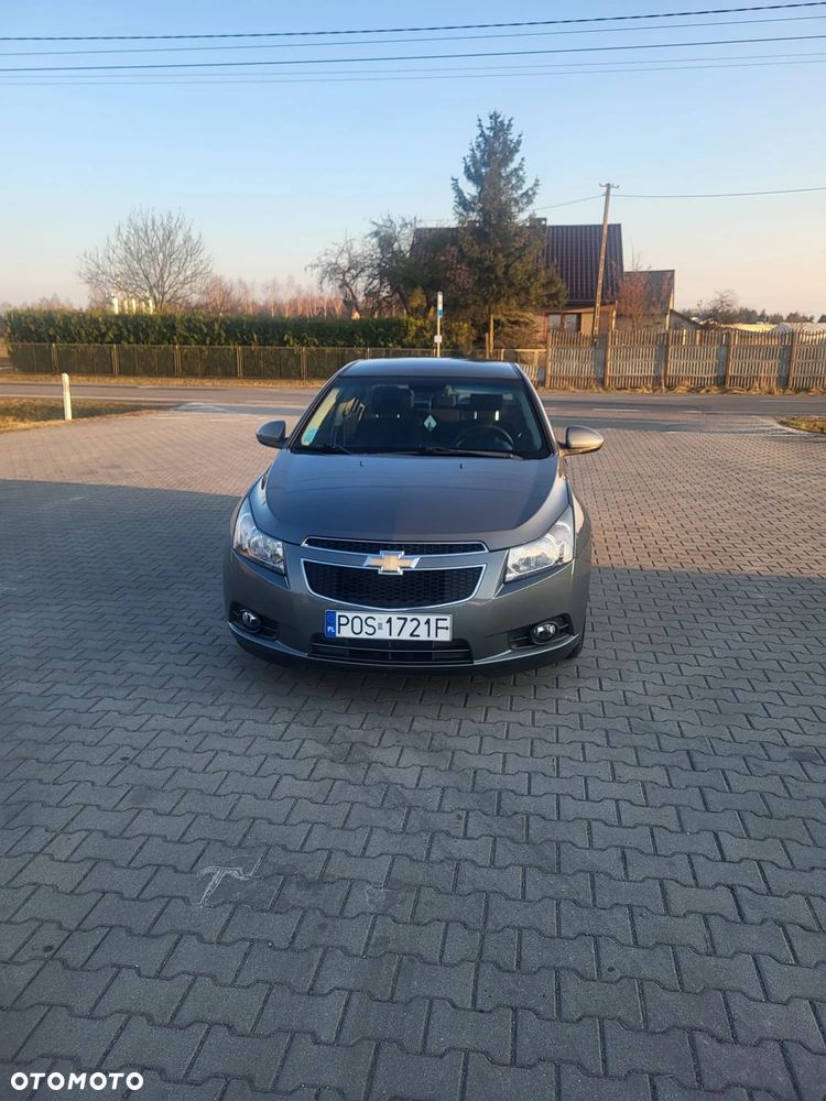 Chevrolet Cruze - 5