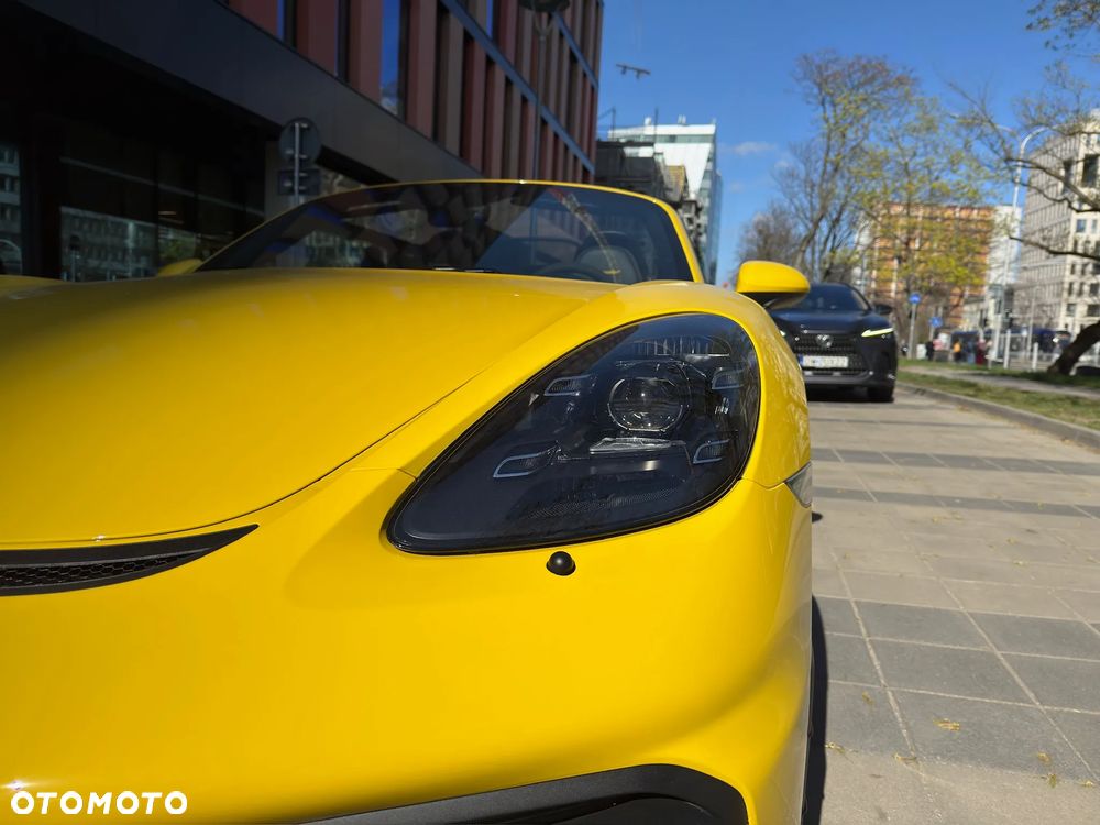 Porsche 718 Spyder - 17
