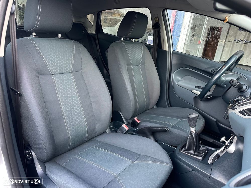Ford Fiesta 1.25 Titanium - 9